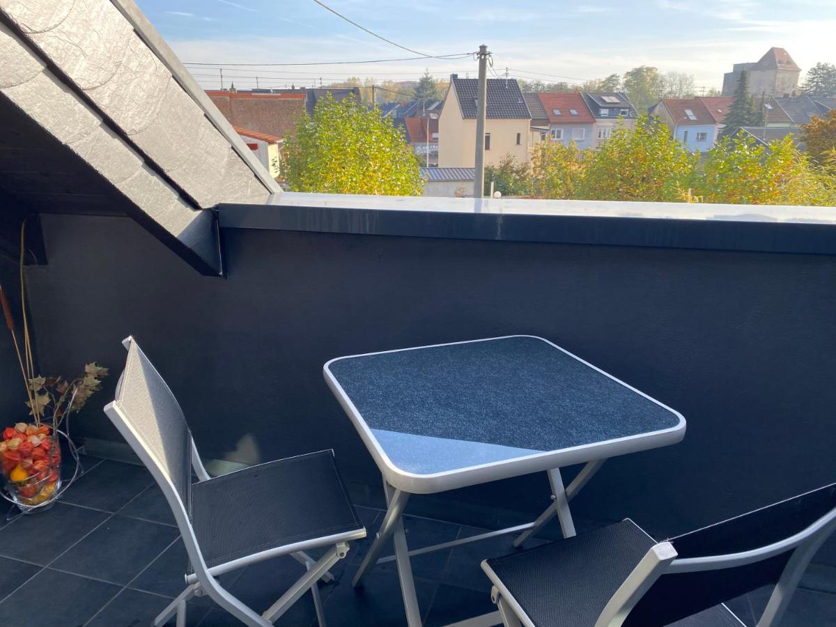 Apartment mit Dachloggia Saarlouis Exterior foto